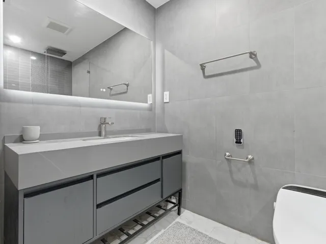 $16,000 | 2210 Northeast 3rd Avenue, Delray Beach, FL 33444