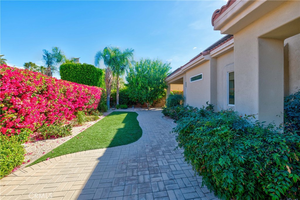 70 Rocio Court Palm Desert, CA 92260 - Photo 35 of 39
