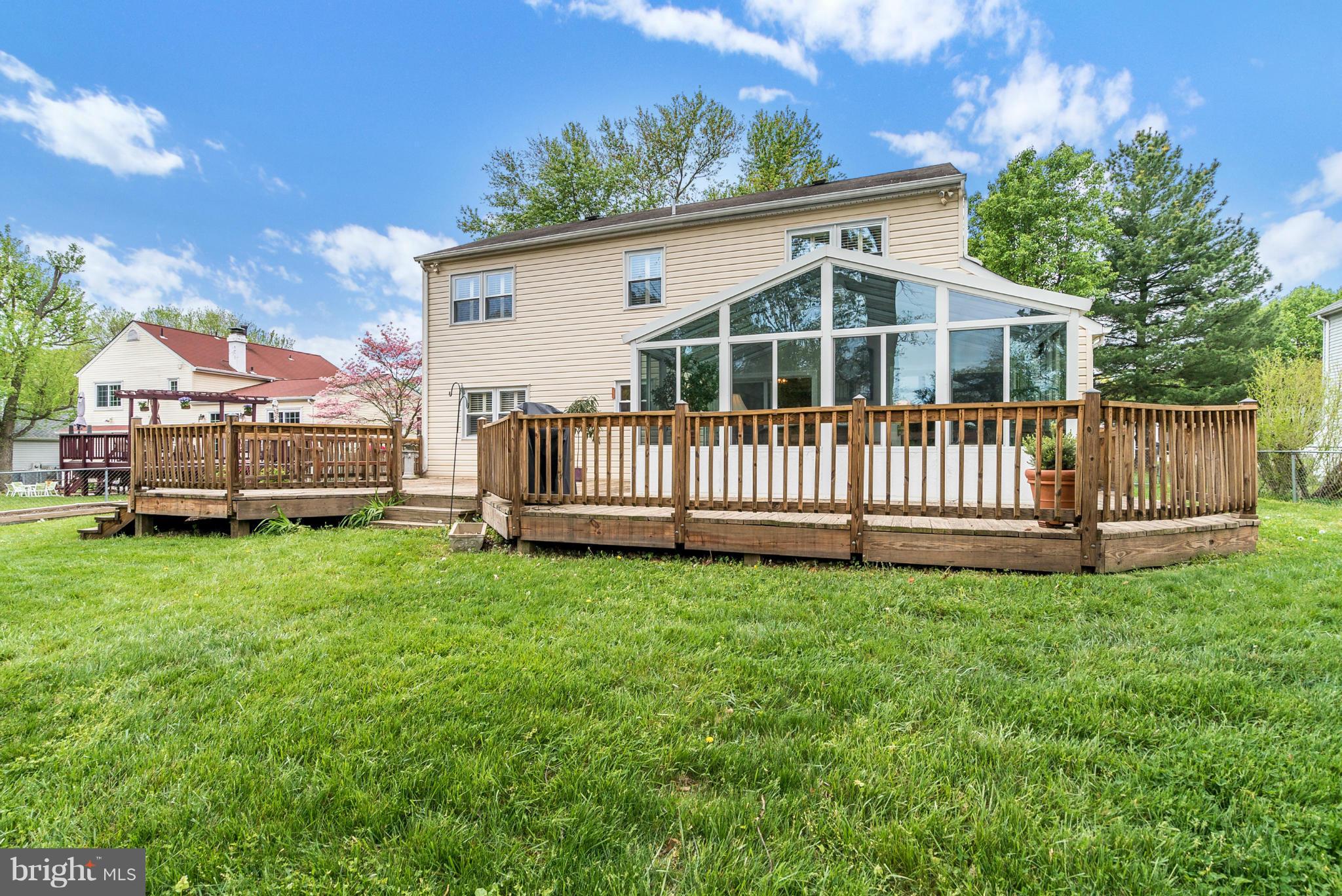 7209 Racepoint Way Alexandria, VA 22315 - Photo 27 of 30 Exterior (Rear)
