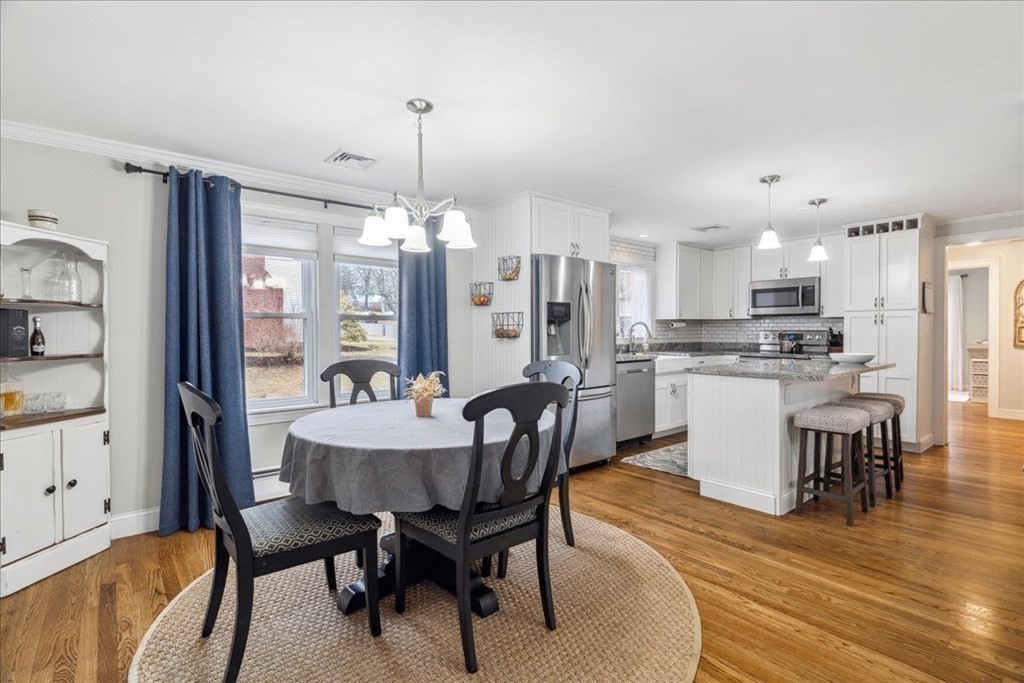 267 Forest Street Reading, MA 01867 - Photo 10 of 37 Gallery Image 10