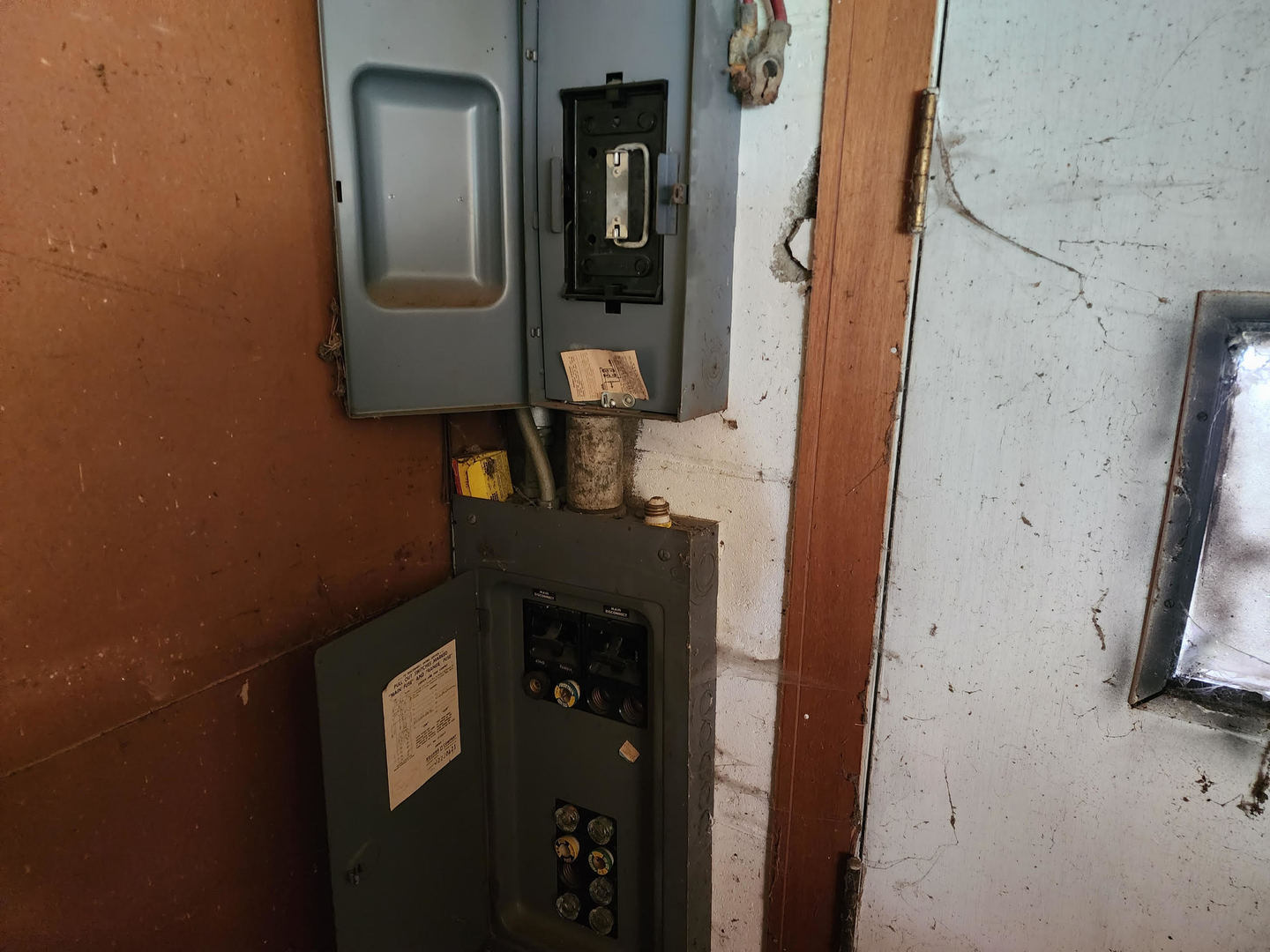 6S363 4th Street Eola, IL 60519 - Photo 17 of 18 a view of storage and utility room