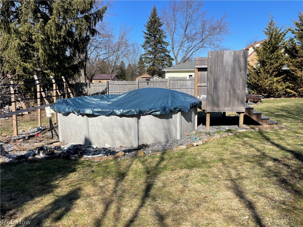 8428 Ridge Road North Royalton, OH 44133 - Photo 22 of 29 View of swimming pool