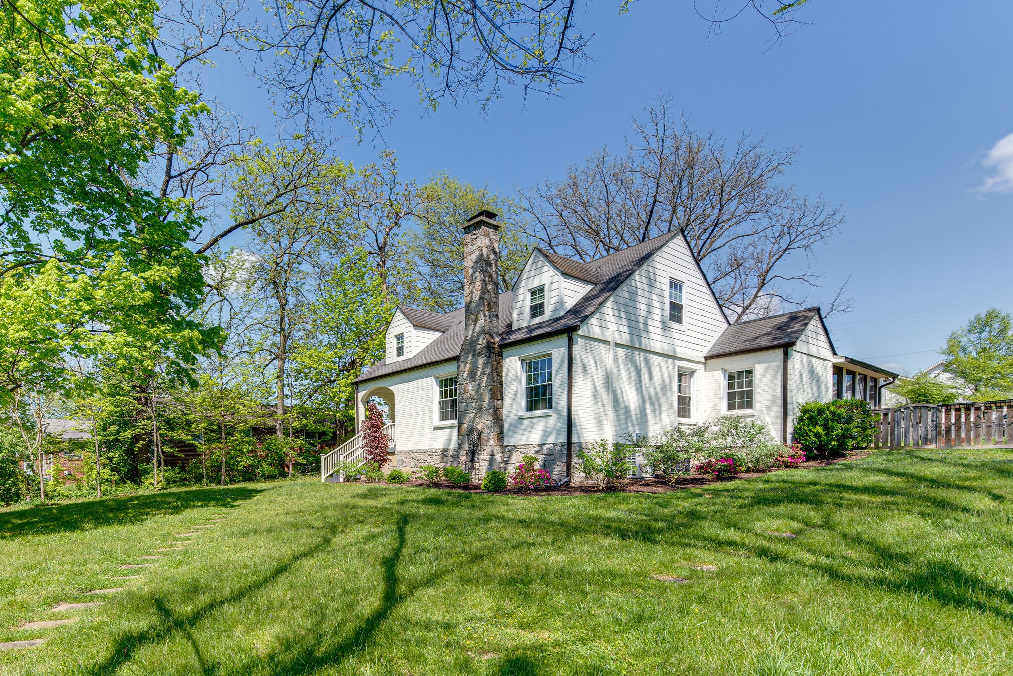 4108 Murphy Road Nashville, TN 37209 - Photo 2 of 38 Gallery Image 2