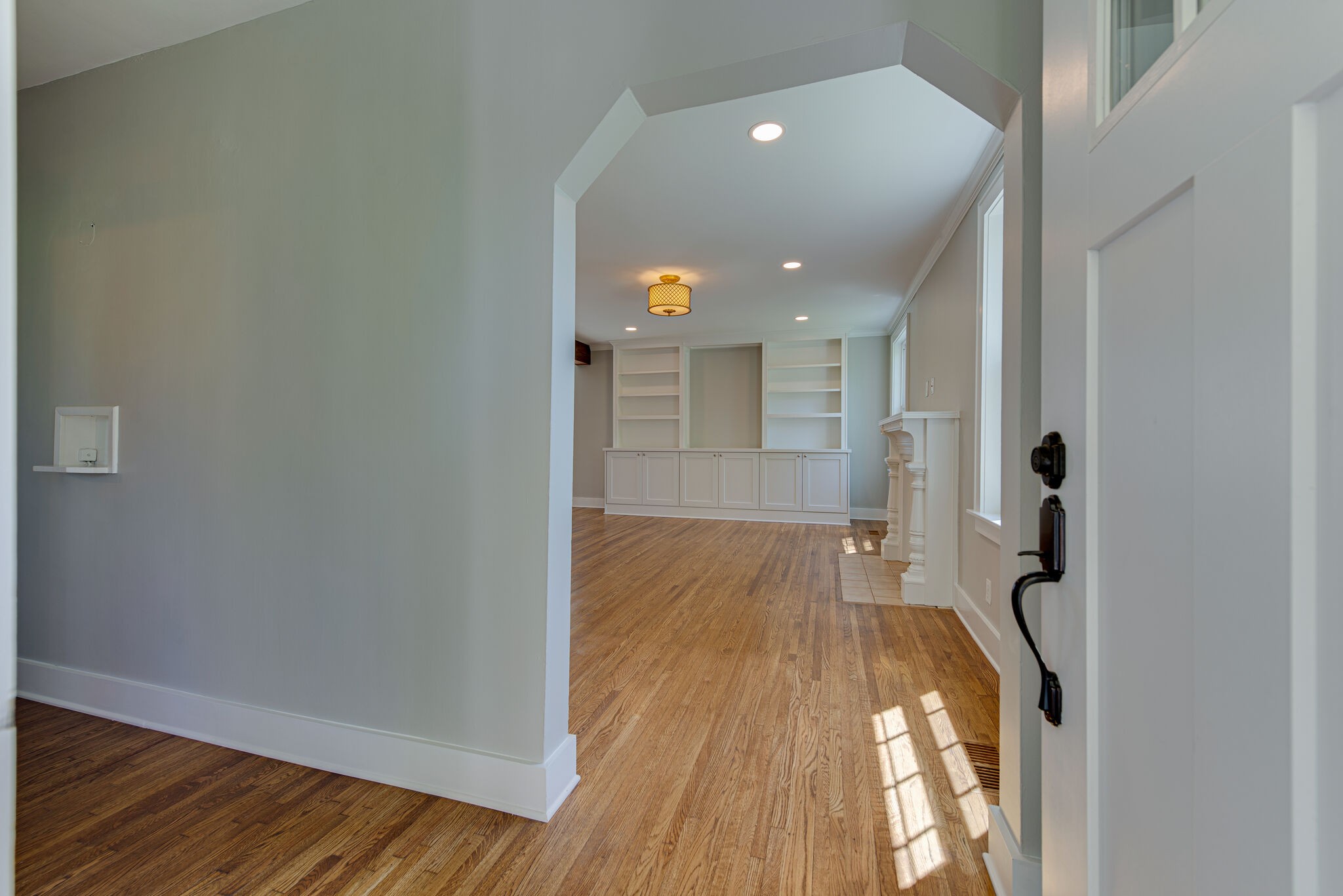 4108 Murphy Road Nashville, TN 37209 - Photo 7 of 38 Gallery Image 7
