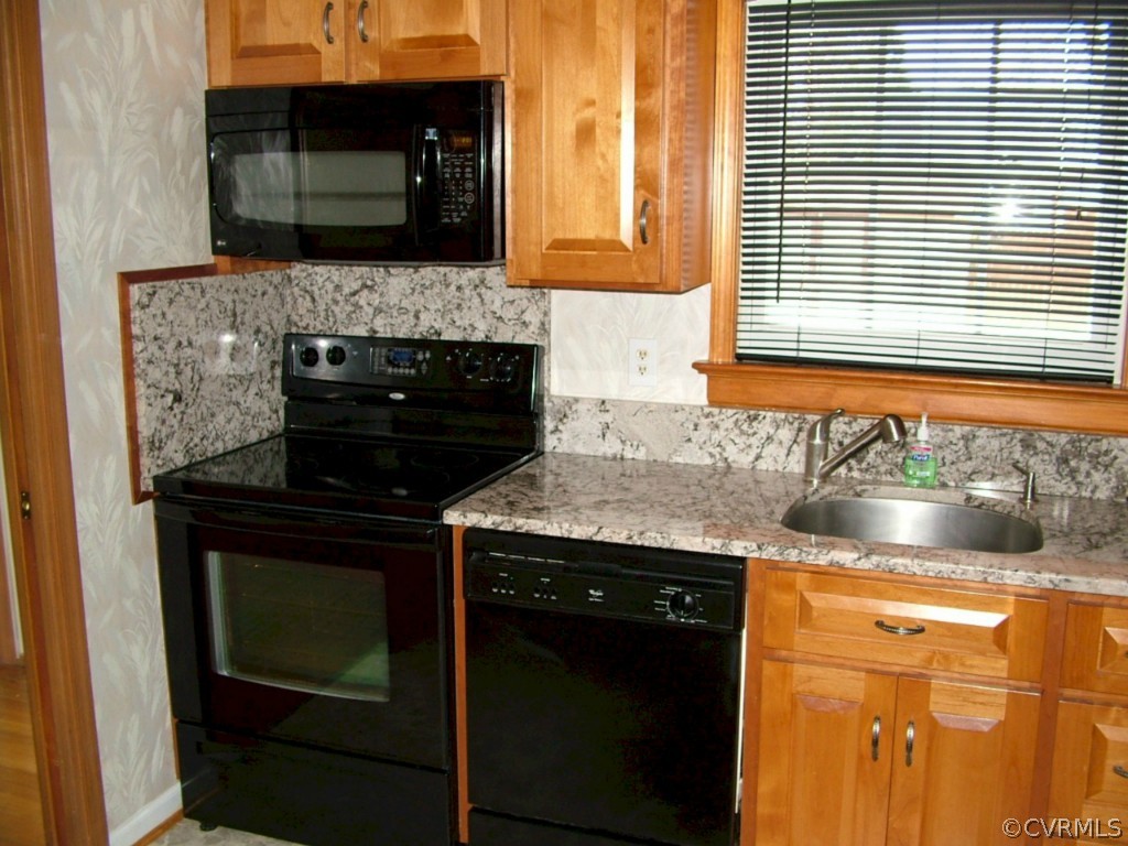 8310 Forge Road Henrico, VA 23228 - Photo 3 of 24 Gallery Image 3