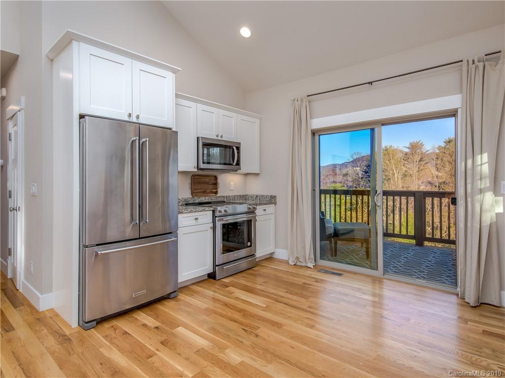111 Noble Road Fairview, NC 28730 - Photo 7 of 23 Gallery Image 7