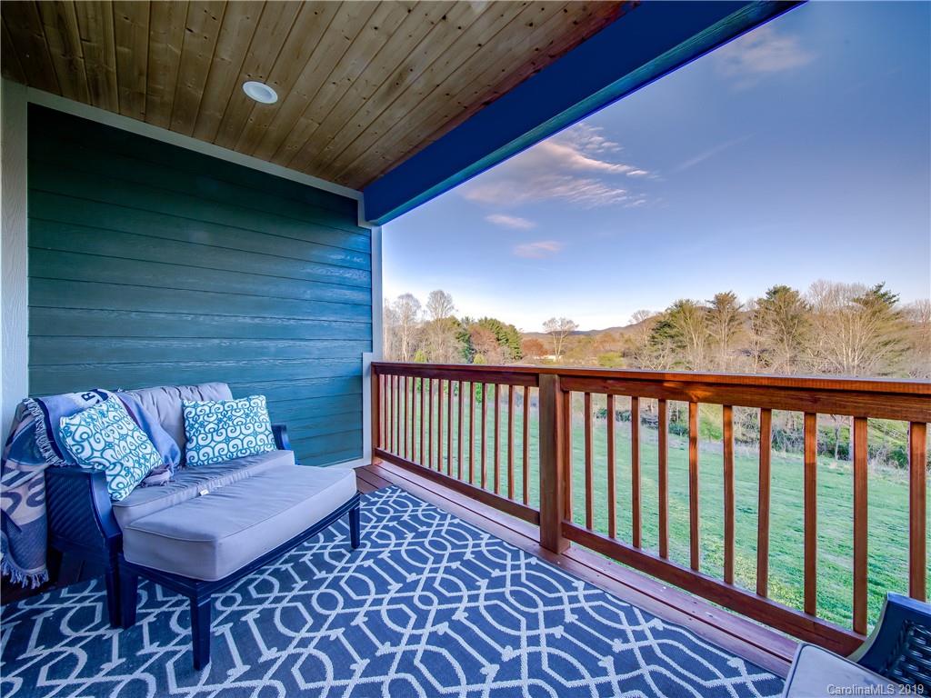 111 Noble Road Fairview, NC 28730 - Photo 9 of 23 Gallery Image 9