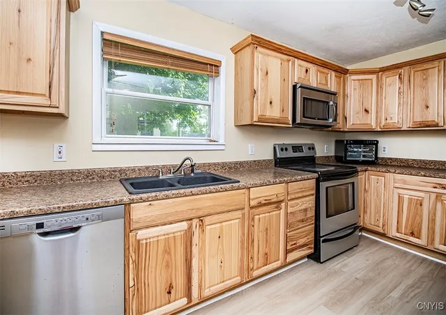 $194,900 | 2310 Main Street, Blossvale, NY 13308