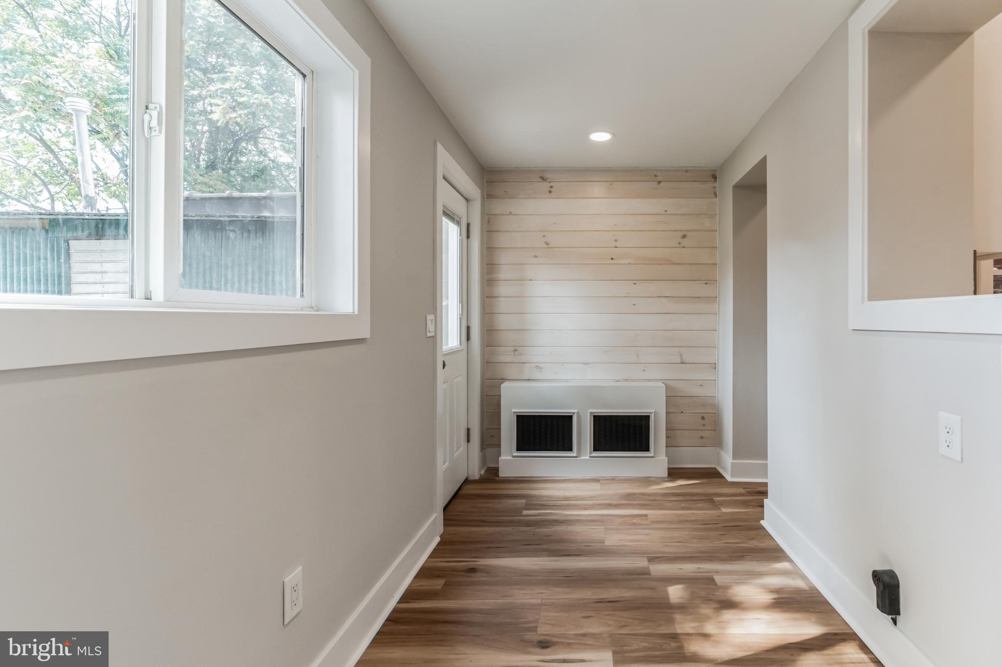 3860 Terrace Street Philadelphia, PA 19128 - Photo 13 of 32