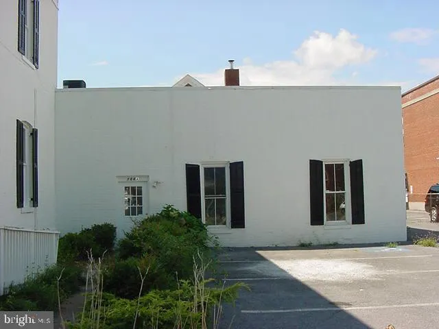 a house view with a outdoor space