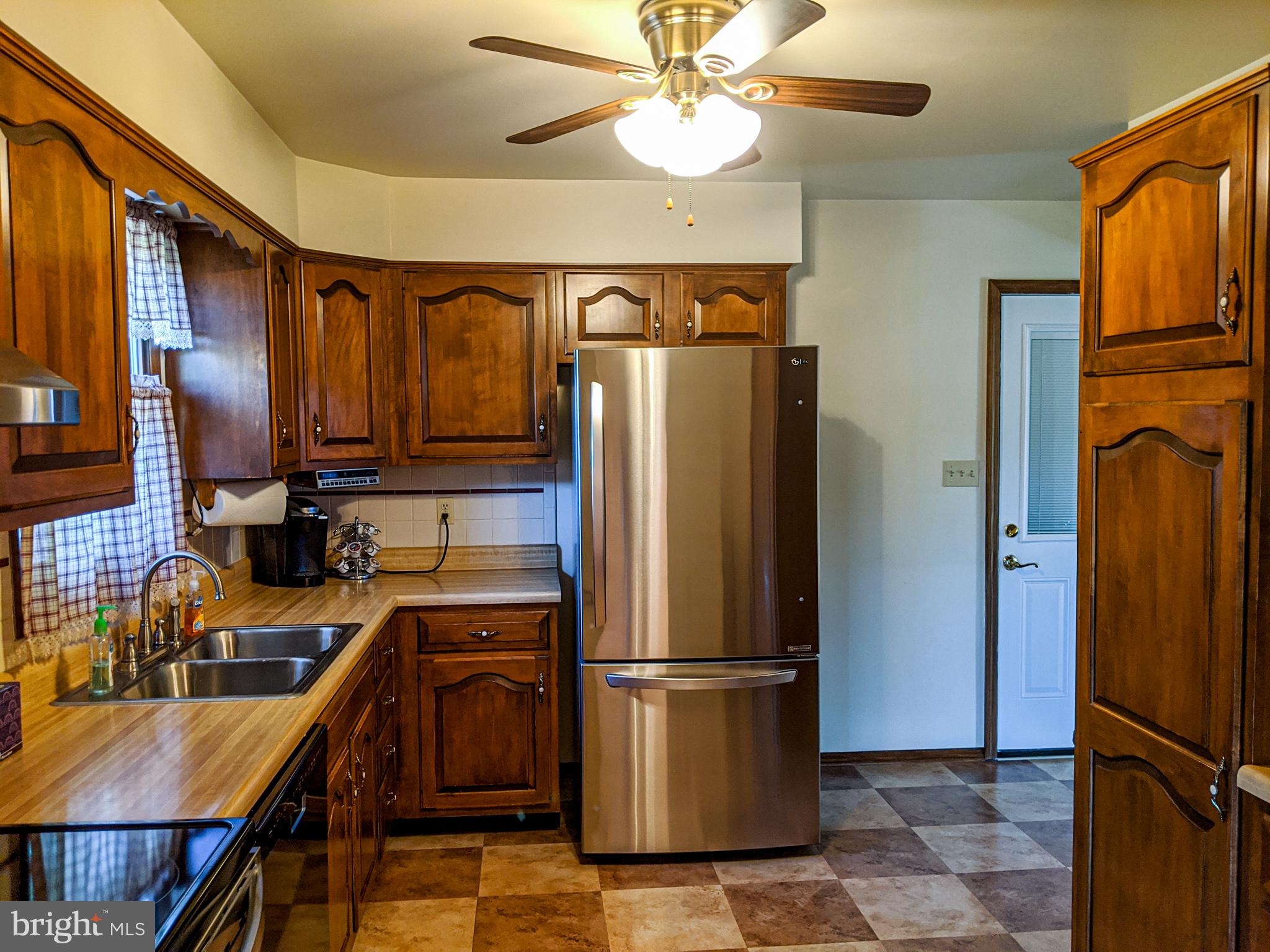 170 Rampike Hill Road Aspers, PA 17304 - Photo 11 of 56 Kitchen