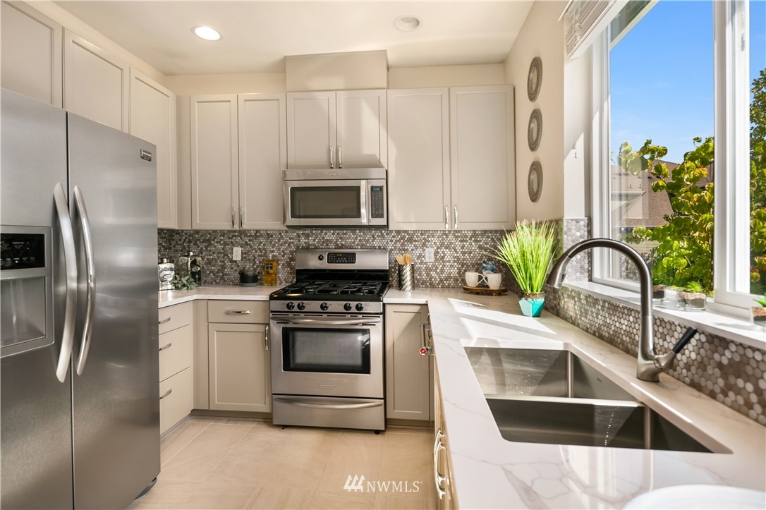 446 Shelton Place Northeast Renton, WA 98056 - Photo 16 of 25 Gallery Image 16