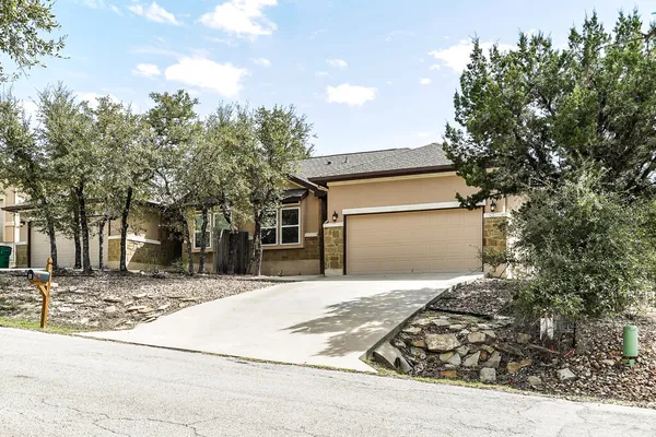 $1,650 | 21501 Patton Avenue, Unit B, Lago Vista, TX 78645