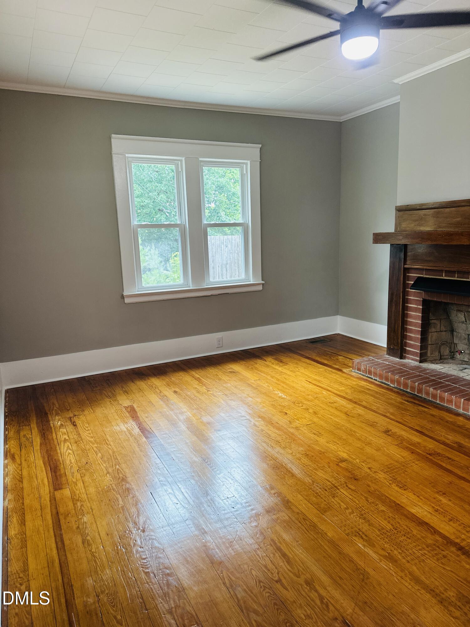 219 Barnett Avenue Roxboro, NC 27573 - Photo 10 of 37