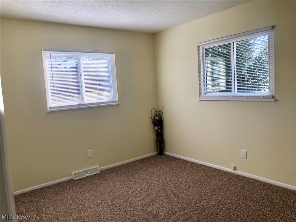 13838 Drake Road Strongsville, OH 44136 - Photo 11 of 18