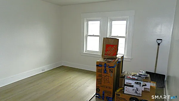 $2,100 | 1655 Iranistan Avenue, Bridgeport, CT 06604