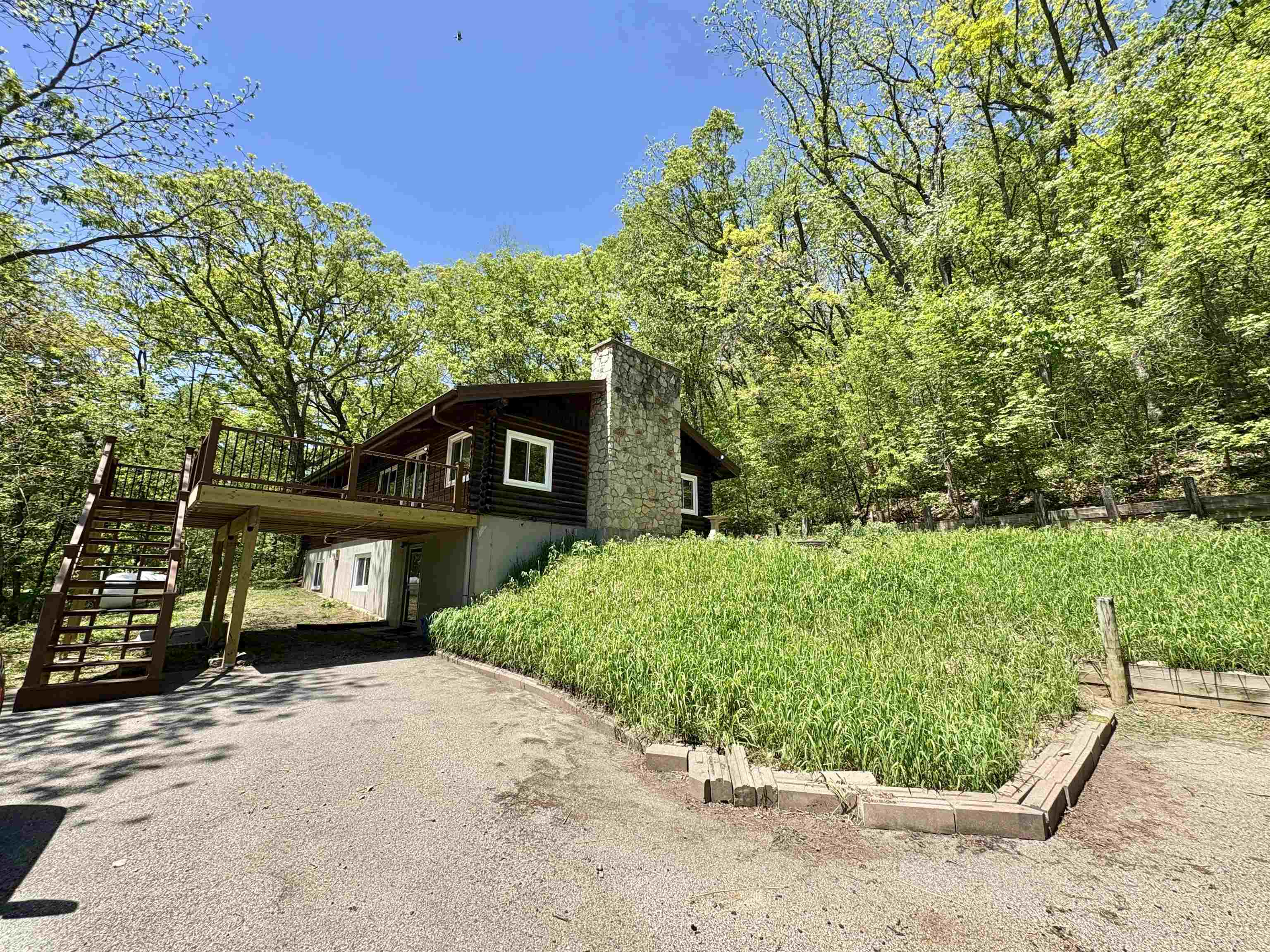 63368 County Road North Prairie du Chien, WI 53821 - Photo 3 of 48