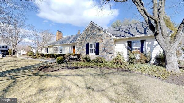9723 Spring Ridge Lane Vienna, VA 22182 - Photo 1 of 22 Exterior (Front)