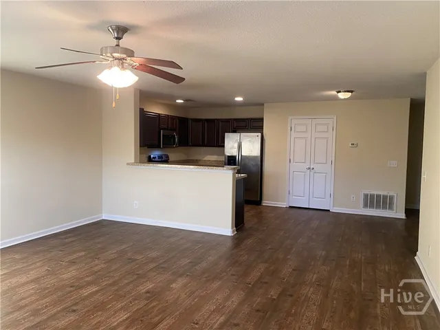 $2,250 | 27 Hasty Point Road, Port Wentworth, GA 31407