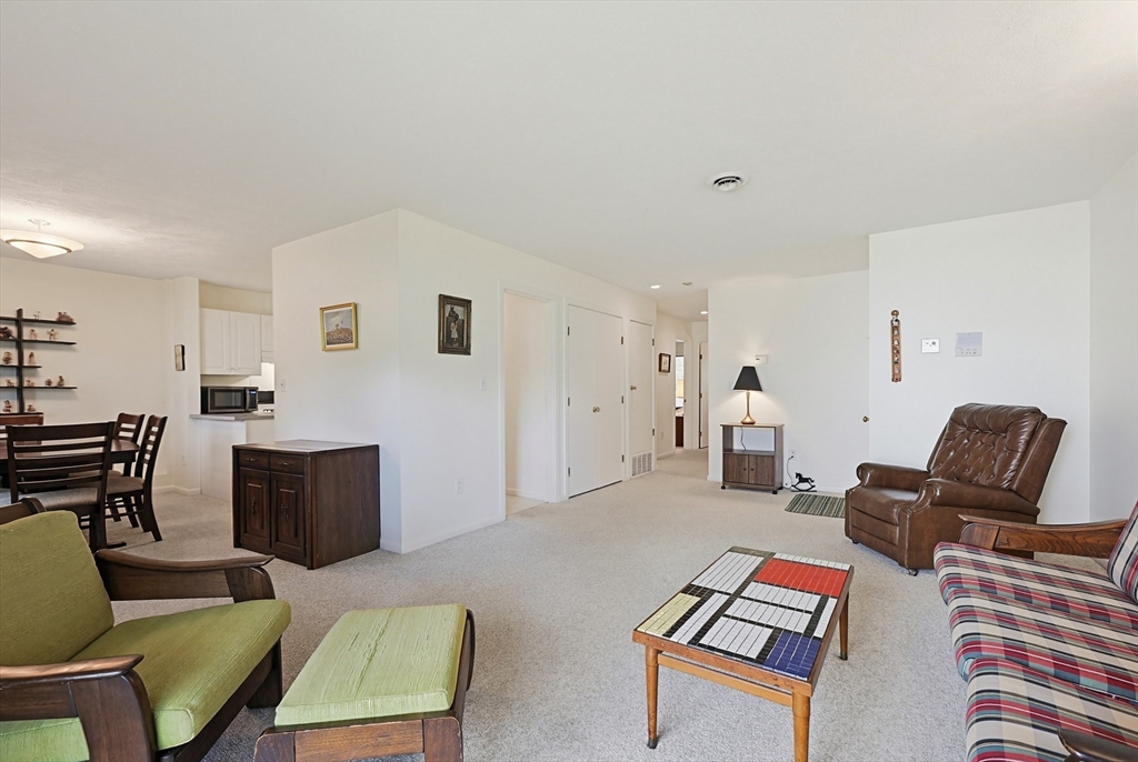 3 Concord Greene, Unit 3 Concord, MA 01742 - Photo 3 of 40