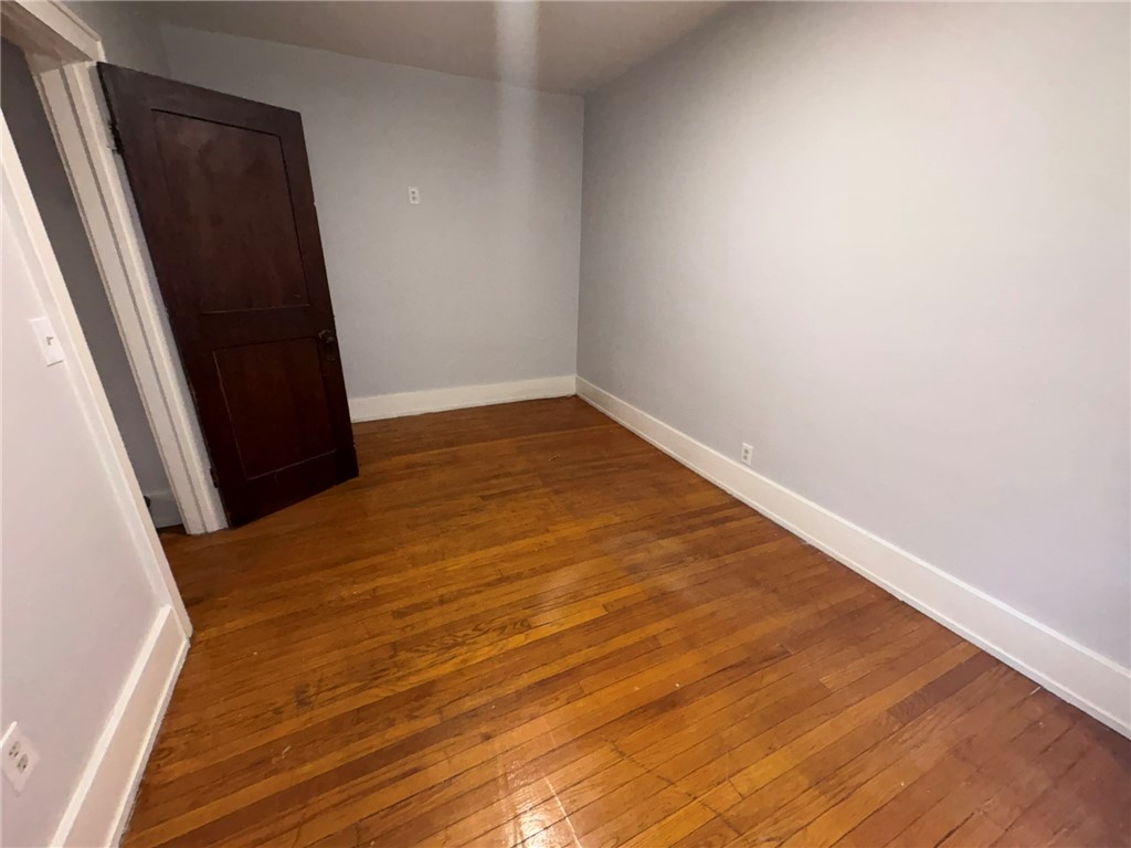 865 Lake Avenue Rochester, NY 14613 - Photo 24 of 34