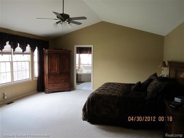 17185 Orchard Ridge Road Northville, MI 48168 - Photo 20 of 25 Large, bright master
