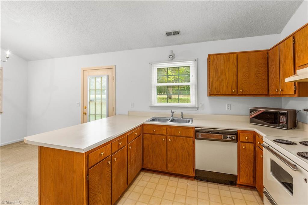 875 Adams Way Court Rural Hall, NC 27045 - Photo 13 of 29