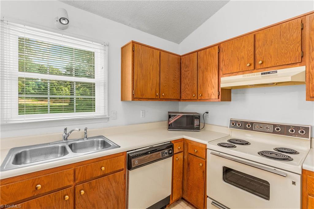 875 Adams Way Court Rural Hall, NC 27045 - Photo 15 of 29