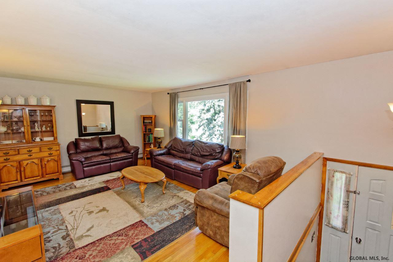 13 Michael Road Castleton-on-Hudson, NY 12033 - Photo 3 of 25 Photo 3