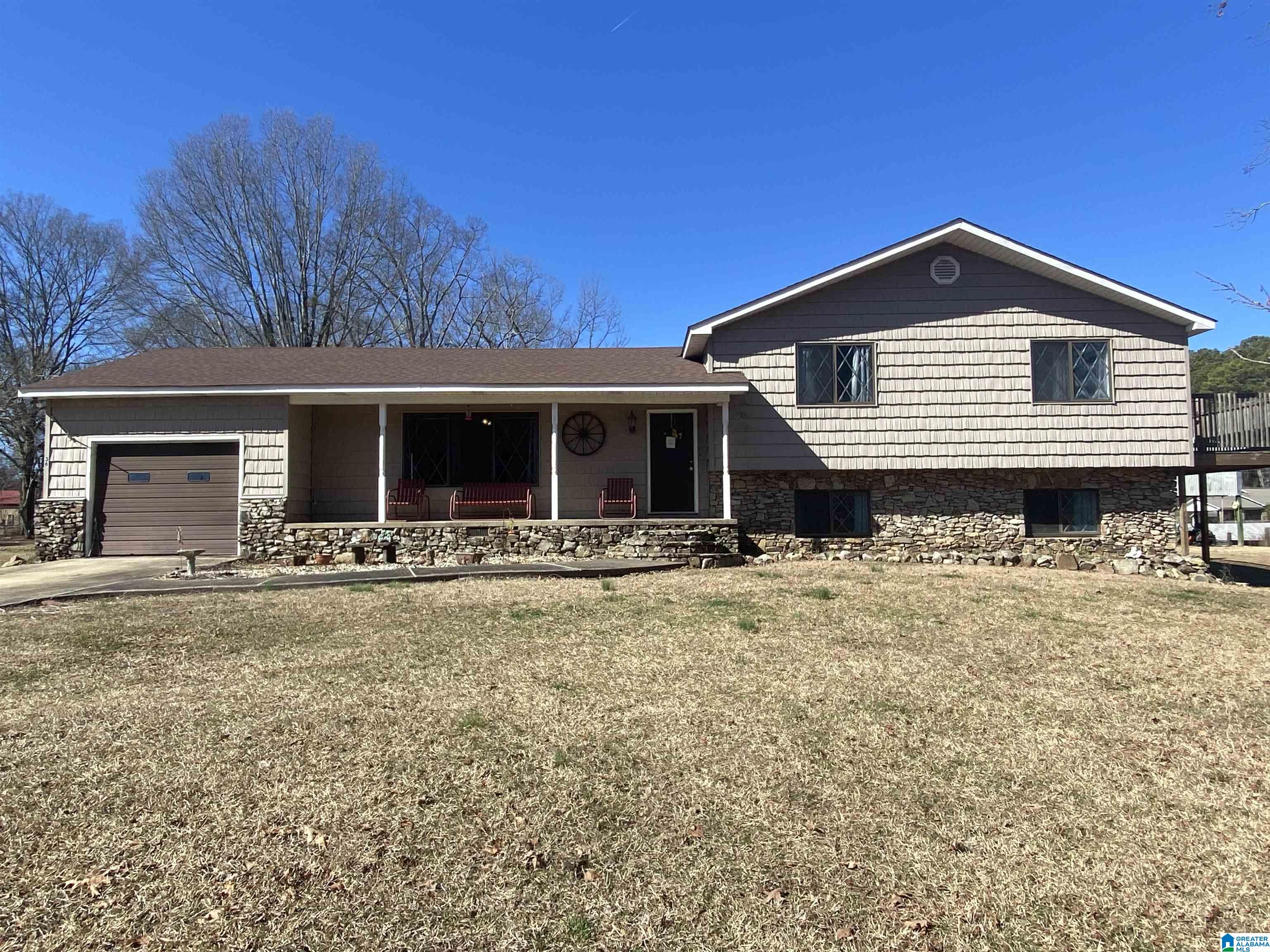 36 Harris Street Attalla, AL 35954 - Photo 2 of 46