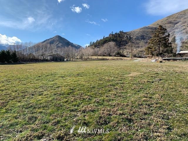 2645 Methow Street Wenatchee, WA 98801 - Photo 4 of 13