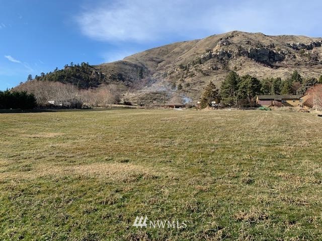 2645 Methow Street Wenatchee, WA 98801 - Photo 6 of 13