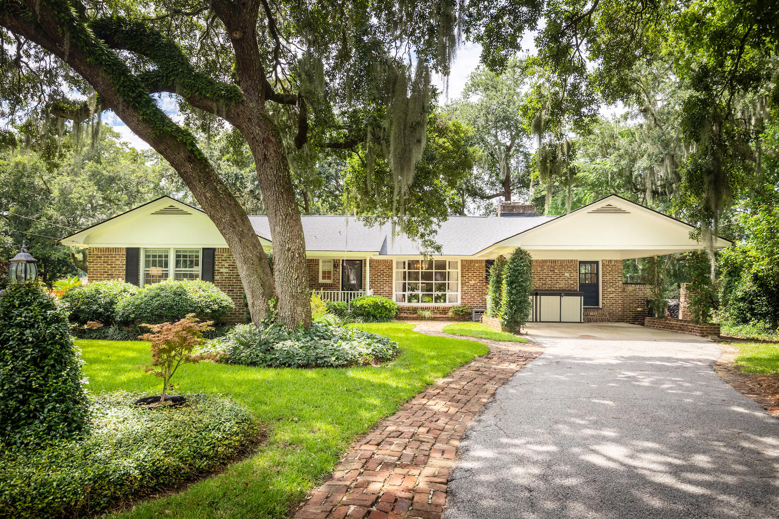783 Woodward Road Charleston, SC 29407 - Photo 1 of 40 783WoodwardKeenEyeMarketing1