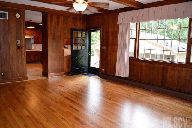 225 Riverside Drive Morganton, NC 28655 - Photo 4 of 25 Gallery Image 4