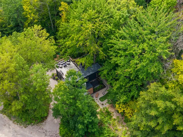 $450,000 | 9500 Wilamont Circle, Mancelona, MI 49659
