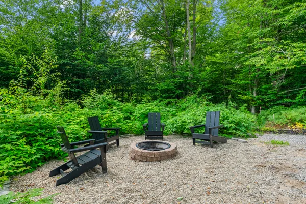 $450,000 | 9500 Wilamont Circle, Mancelona, MI 49659