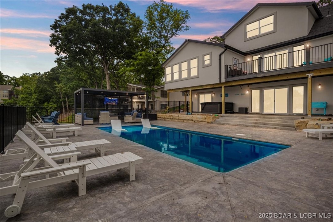 1934 Bluffview Point Osage Beach, MO 65065 - Photo 2 of 64