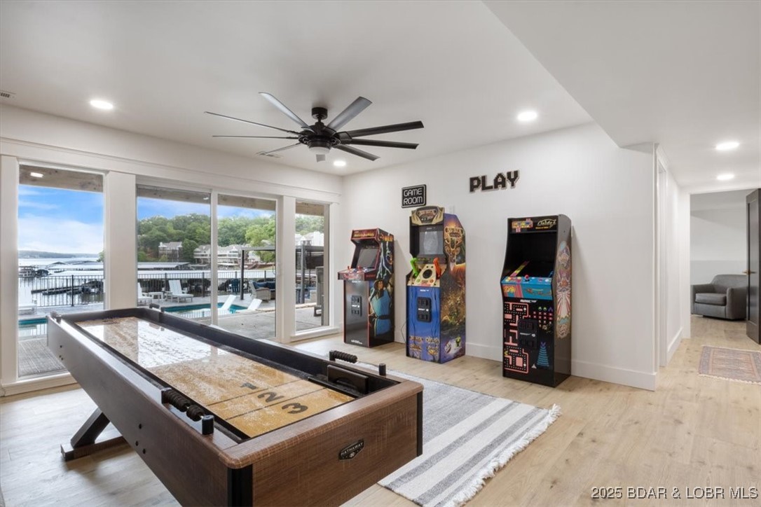 1934 Bluffview Point Osage Beach, MO 65065 - Photo 23 of 64