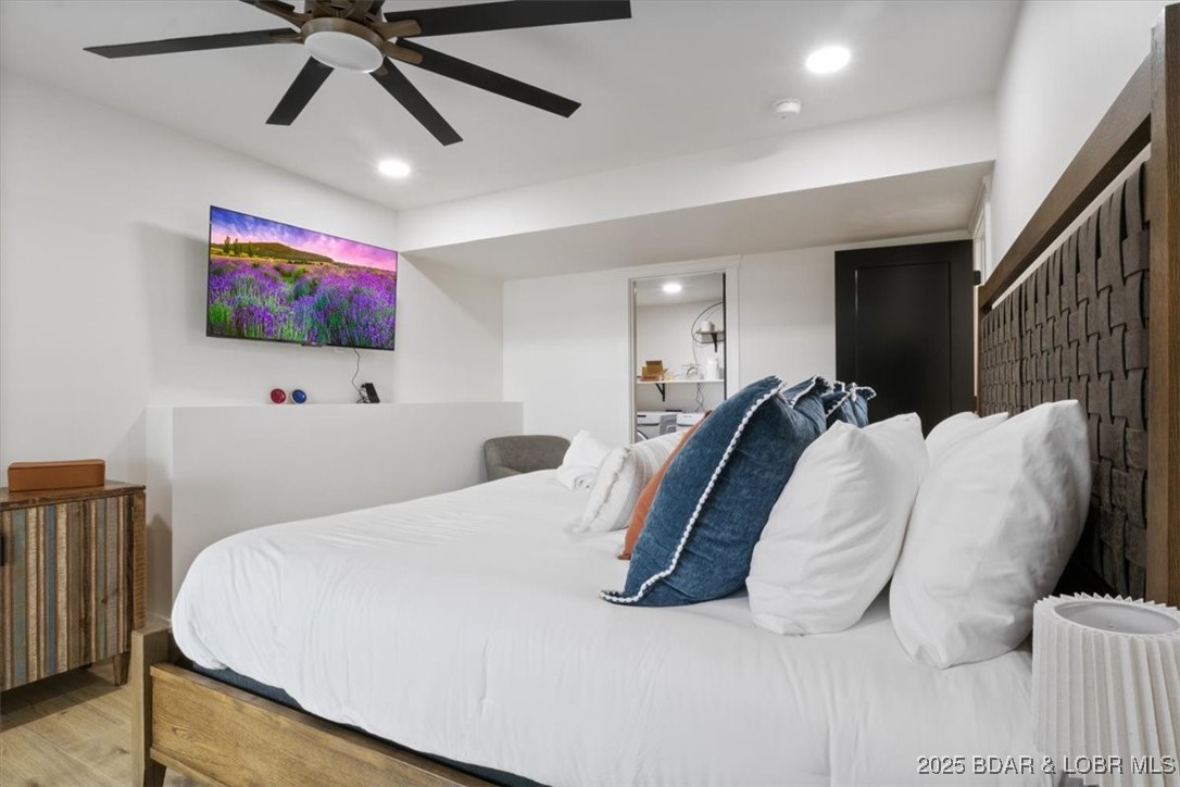 1934 Bluffview Point Osage Beach, MO 65065 - Photo 29 of 64