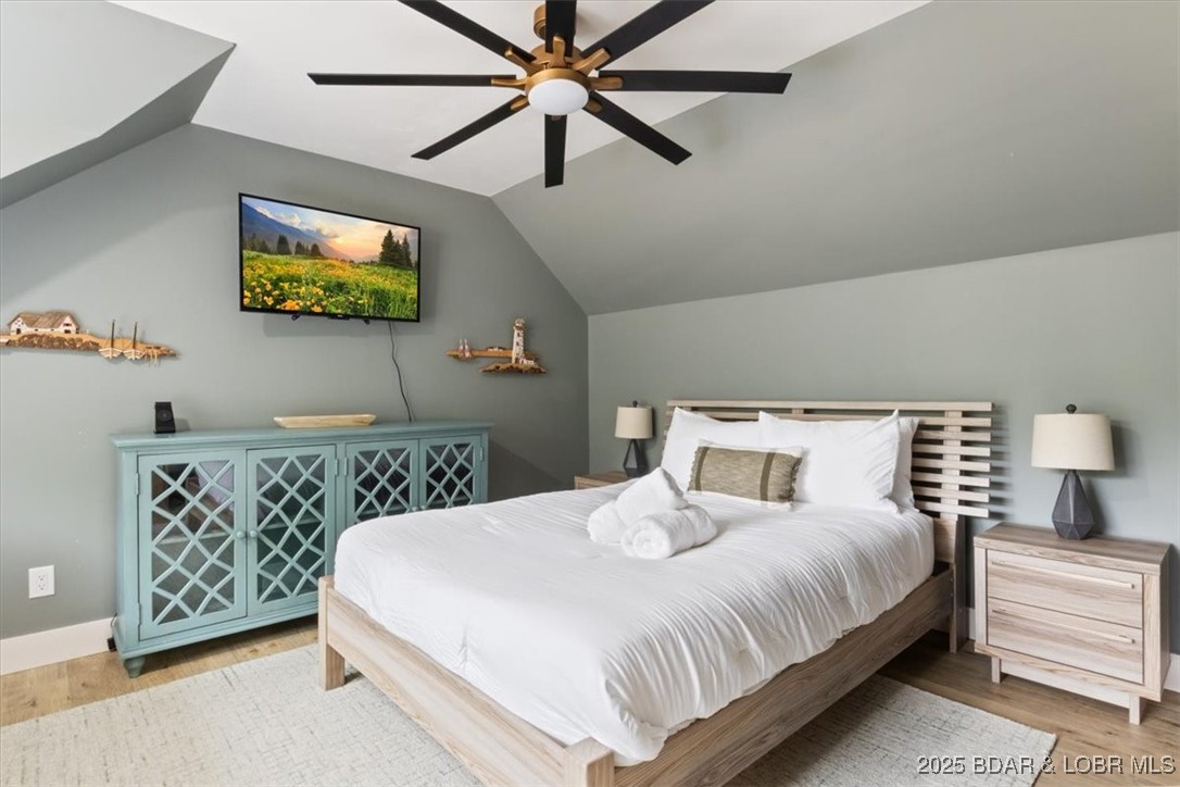 1934 Bluffview Point Osage Beach, MO 65065 - Photo 30 of 64