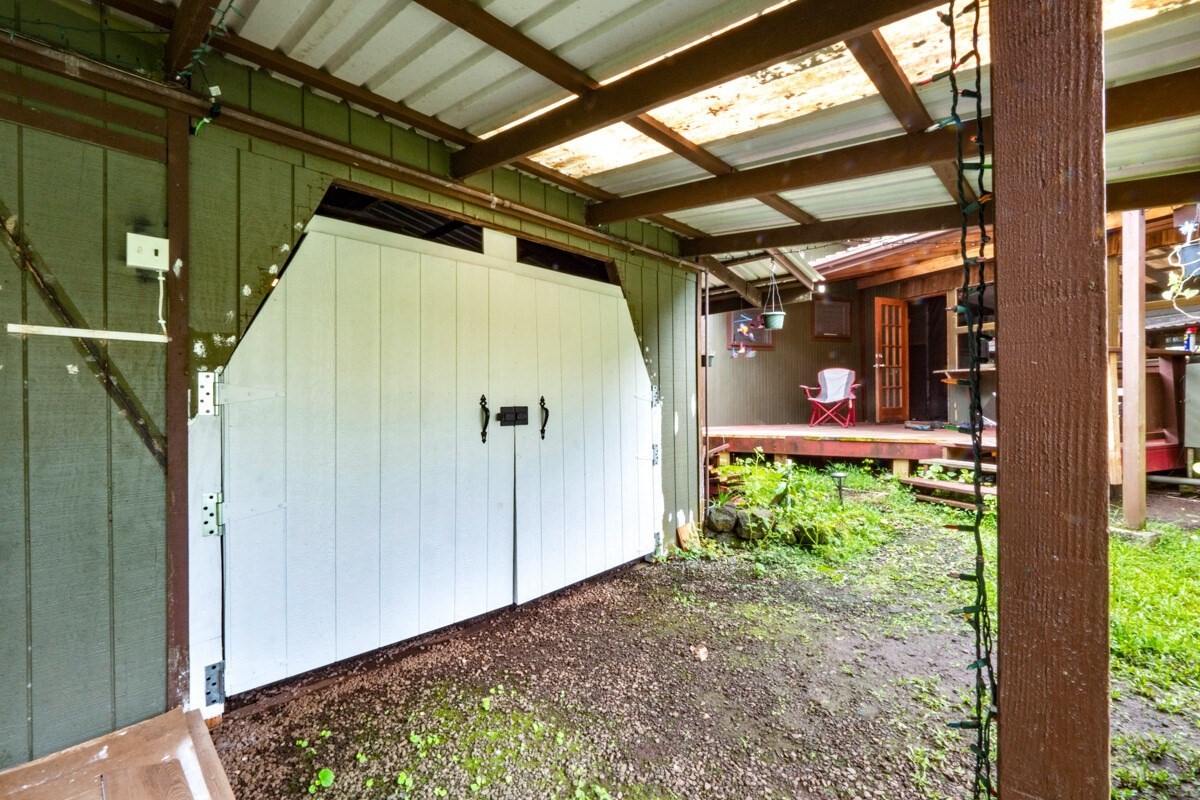 16-2006 Uhini Ana Road Mountain View, HI 96771 - Photo 10 of 25 a view of a back yard