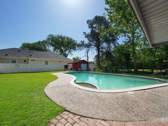 a view of outdoor space yard and entertaining space