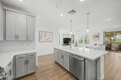 $649,900 | 5100 East Rancho Paloma Drive, Unit 1044, Cave Creek, AZ 85331