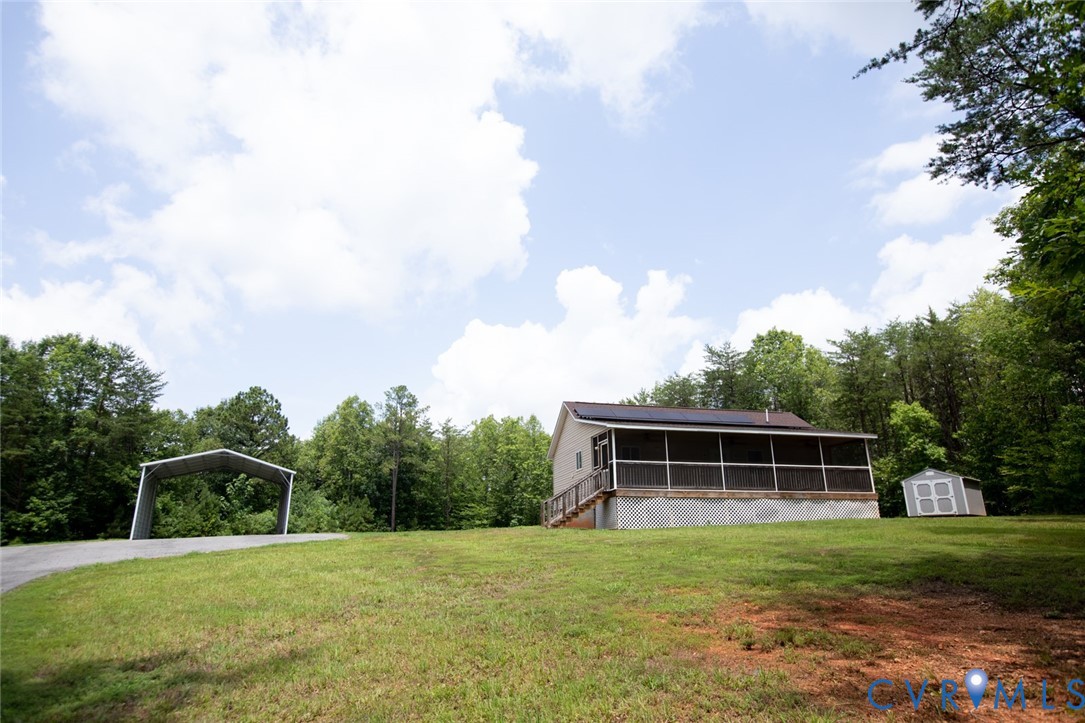 1487 Spencer Road Dillwyn, VA 23936 - Photo 3 of 40