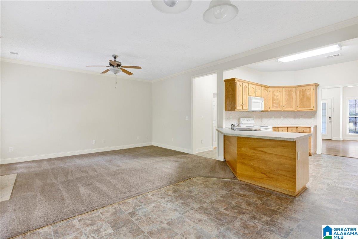 560 Hackberry Ridge Trace Birmingham, AL 35226 - Photo 10 of 24