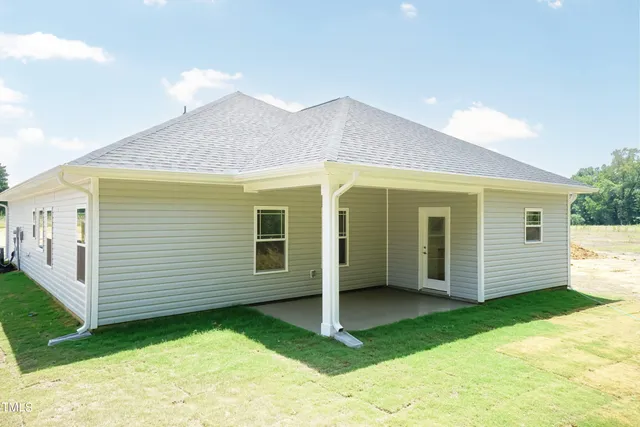 $344,400 | 11 Northwood Drive, Fuquay-Varina, NC 27526