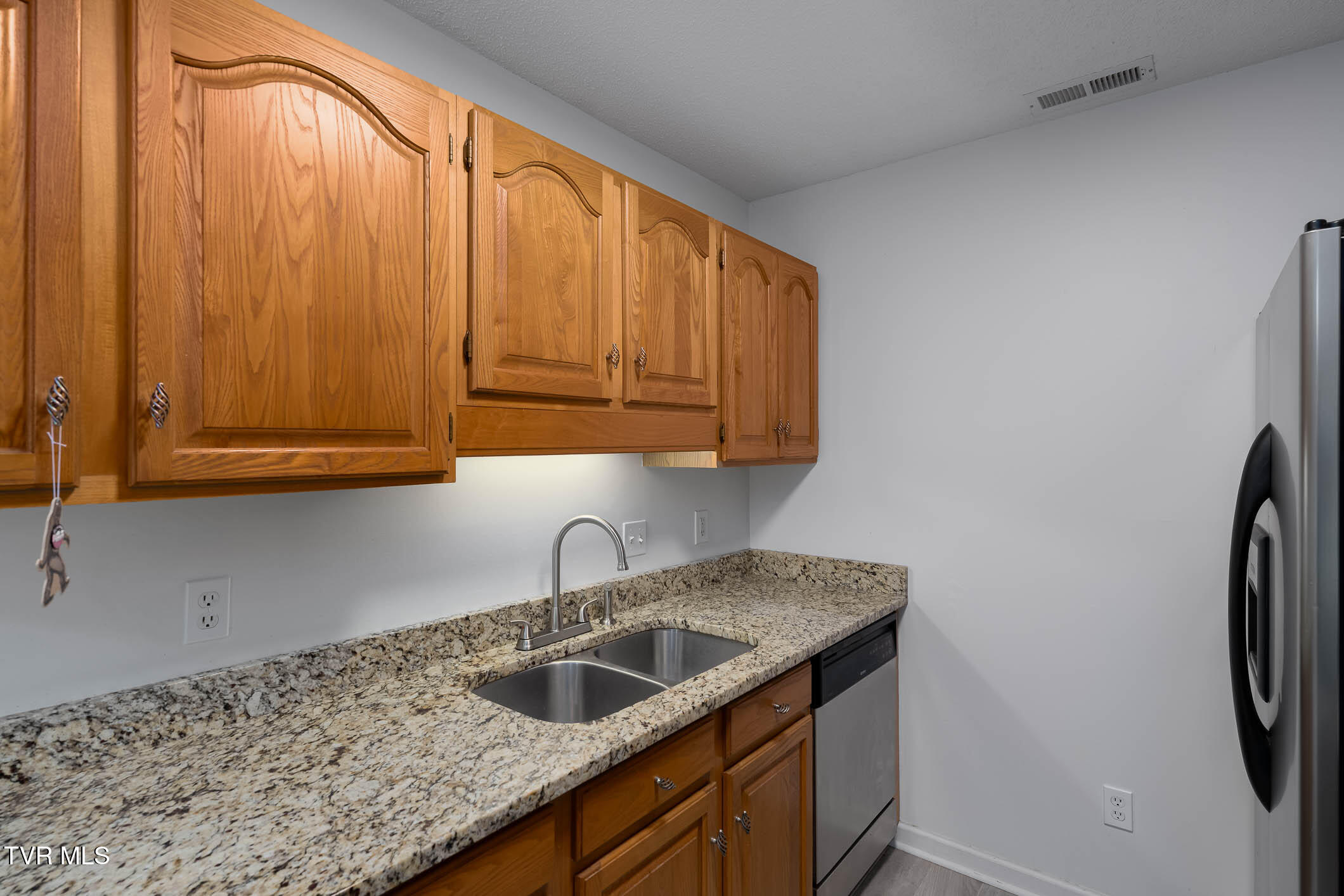 2700 Indian Ridge Road, Unit 19 Johnson City, TN 37604 - Photo 17 of 32 2700 Indian Ridge Road (23 of 32)