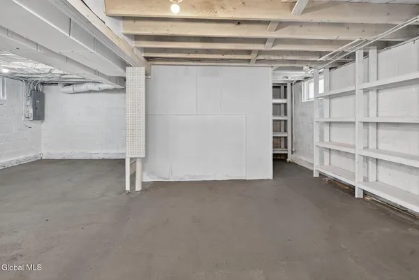 $325,000 | 2803 Wellington Avenue, Rotterdam, NY 12306