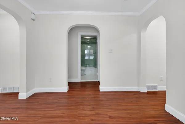 $325,000 | 2803 Wellington Avenue, Rotterdam, NY 12306