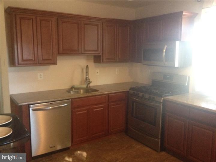 9212 Academy Road Philadelphia, PA 19114 - Photo 1 of 18 Gallery Image 1